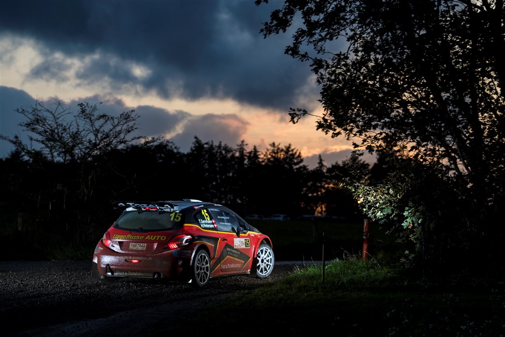 Mørke og våde grusveje var noget af det, deltagerne blev udfordret med under Rally Stoholm.
(Foto: Jokum Tord Larsen)